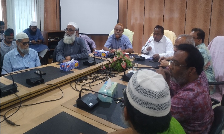 শিক্ষার্থীদের আন্দোলনে ১১ দফা দাবি মেনে নিয়েছে বাকৃবি প্রশাসন