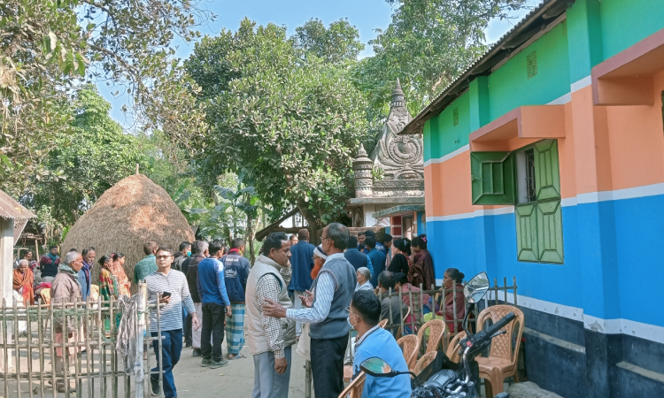 খানসামায় বৃদ্ধকে পেট্রোল জ্বালিয়ে হত্যার অভিযোগ নাতির বিরুদ্ধে