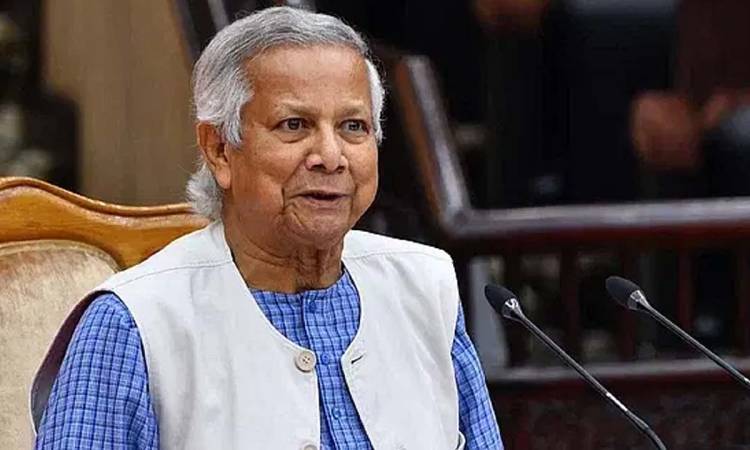 দেশে ফিরেছেন প্রধান উপদেষ্টা