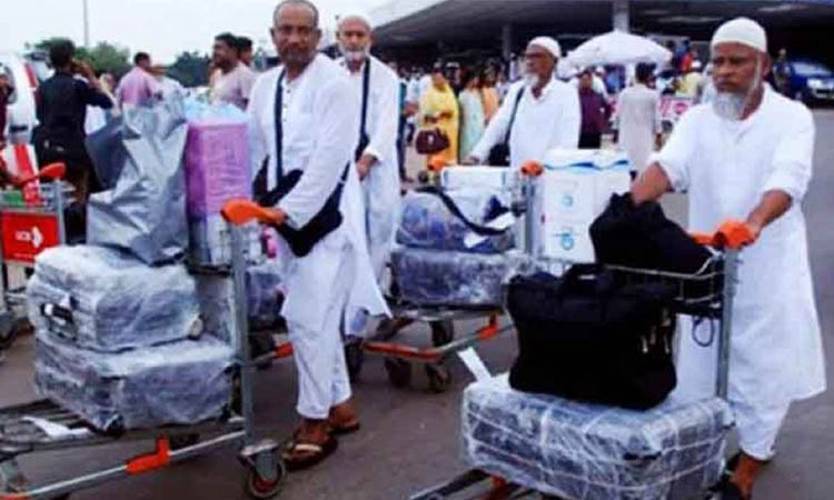 দেশে ফিরেছেন ৬০ হাজার ৫১৩ হাজি