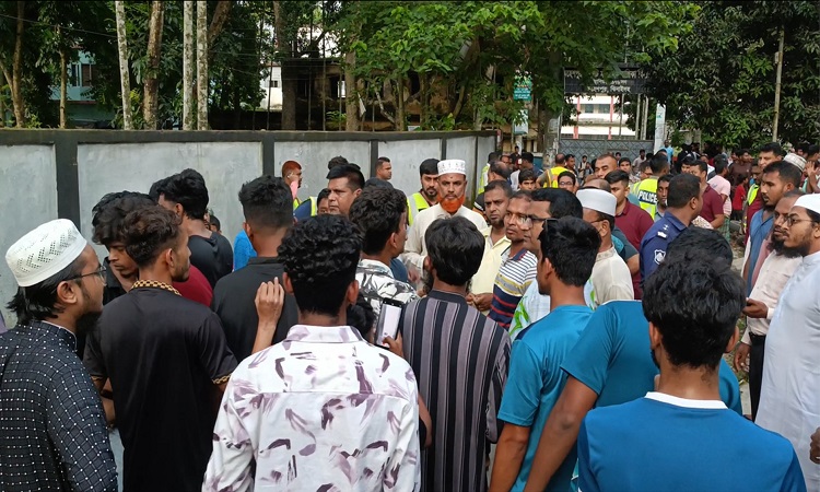 বৈষম্যবিরোধী ছাত্র আন্দোলনের দুই গ্রুপের সংঘর্ষ, আহত ১১