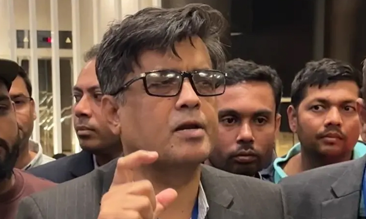 আখতারের ওপর ডিম নিক্ষেপ অনাকাঙ্ক্ষিত ঘটনা: প্রেস সচিব