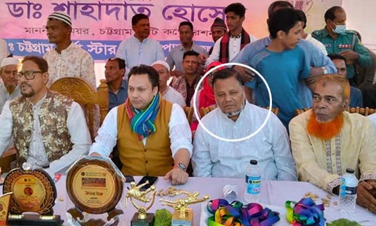 ‘নামাজে থাকা’ বিএনপি নেতার বিরুদ্ধে সন্ত্রাস বিরোধী মামলা