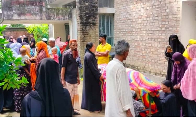 নরসিংদীতে সন্ত্রাসী হামলায় গুলিবিদ্ধ হয়ে যুবদল নেতা নিহত