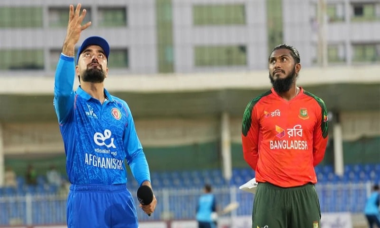 সিরিজ জয়ের লক্ষ্যে টসে জিতে ফিল্ডিংয়ে বাংলাদেশ