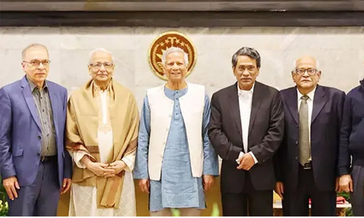 জুলাই সনদ বাস্তবায়নে শিগগিরই চূড়ান্ত প্রতিবেদন দেবে কমিশন: আলী রীয়াজ