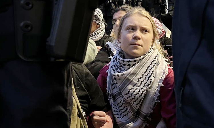 ফ্লোটিলায় আটক গ্রেটাসহ ১৬৫ অভিযাত্রীকে গ্রিসে পাঠাচ্ছে ইসরায়েল