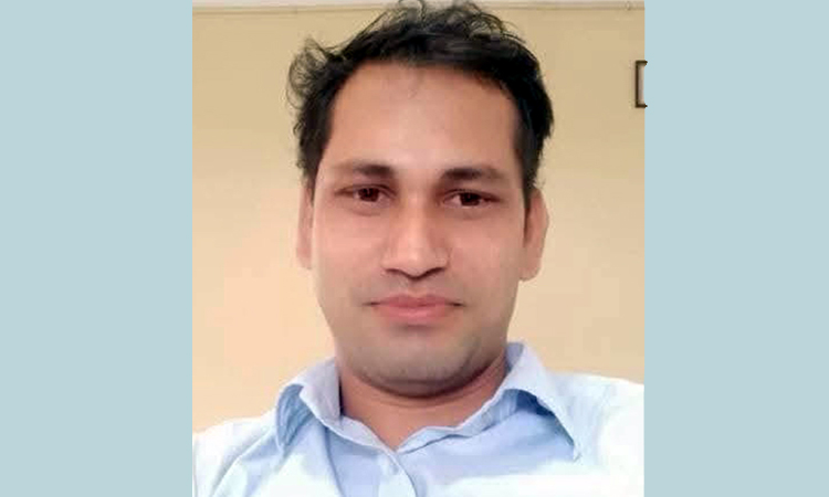 যৌতুক ও নারীলোভী ব্যাংক কর্মকর্তার বিরুদ্ধে স্ত্রীর মামলা