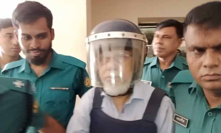 ৫ মামলায় জামিন চেয়েছেন সাবেক প্রধান বিচারপতি খায়রুল হক