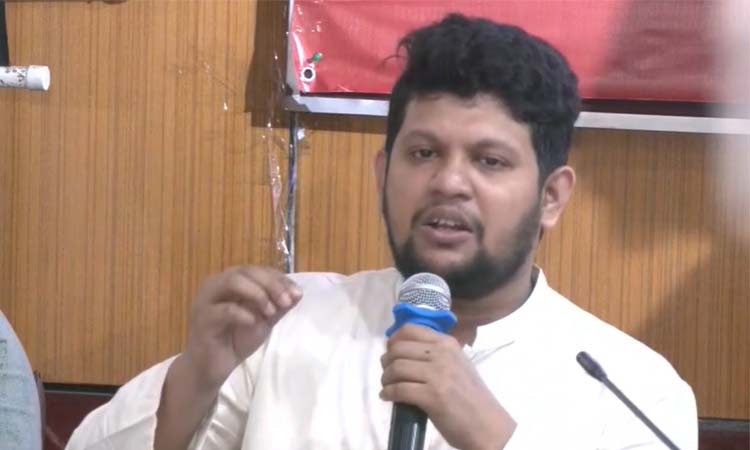 সংঘাতের জন্য সবাই মুখিয়ে আছে: তথ্য উপদেষ্টা