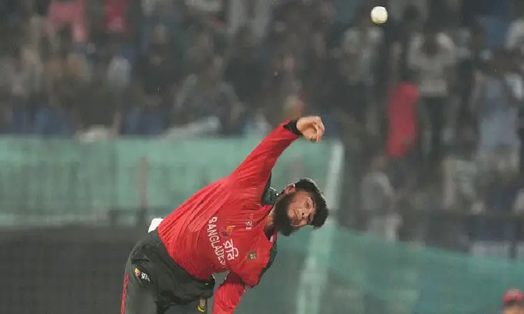 দারুণ বোলিংয়ে ক্যারিবীয়দের দেড়শর আগেই আটকালো বাংলাদেশ