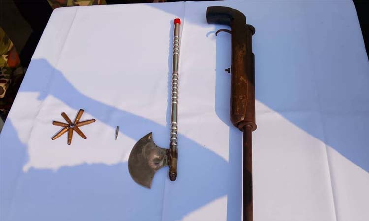 রাজবাড়ীতে আগ্নেয়াস্ত্র-গুলিসহ ২ যুবক গ্রেফতার