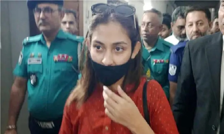 আত্মসমর্পণ করে জামিন পেলেন মেহজাবীন চৌধুরী