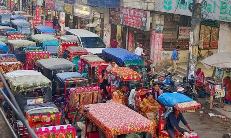 ‘প্যাডেলের’ লাইসেন্সে চলছে অটোরিকশা, বাড়ছে লোডশেডিং