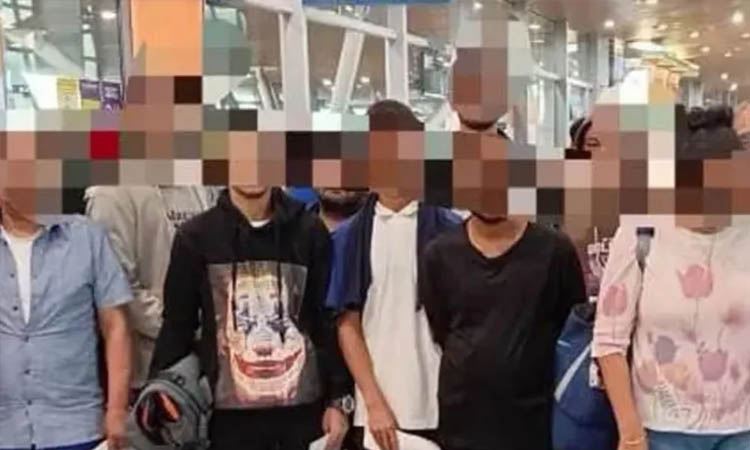 ৪৯ বাংলাদেশিকে ফেরত পাঠাল মালয়েশিয়া