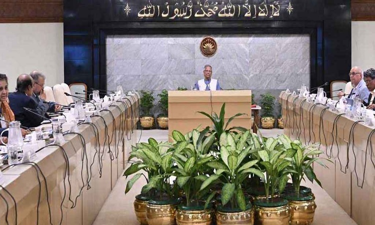 ভূমিকম্পের প্রস্তুতি নিয়ে জরুরি বৈঠকে প্রধান উপদেষ্টা