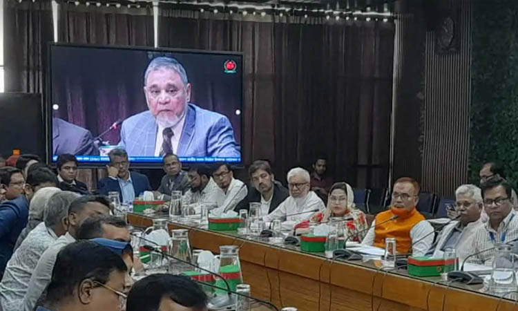 রাজনীতিতে জড়িয়ে পড়া নির্বাচন পর্যবেক্ষক সংস্থার দায়িত্ব নয়: সিইসি