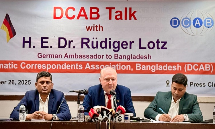 বাংলাদেশে গ্রহণযোগ্য ও অংশগ্রহণমূলক নির্বাচন চায় জার্মানি:  রাষ্ট্রদূত লোটজ