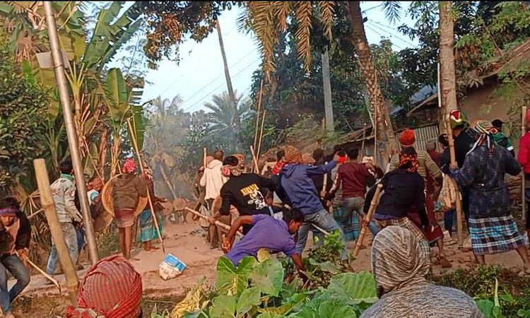 ঝিনাইদহে বিএনপির দু'গ্রুপের সংঘর্ষে আহত ১০