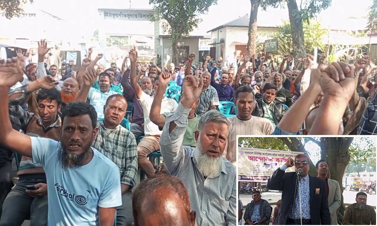 চার দফা দাবি আদায়ে ঠাকুরগাঁওয়ে চিনিকল শ্রমিক-কর্মচারীদের আন্দোলন