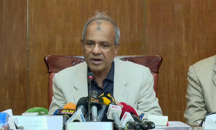 দেশে কারো নিরাপত্তার শঙ্কা নেই: স্বরাষ্ট্র উপদেষ্টা