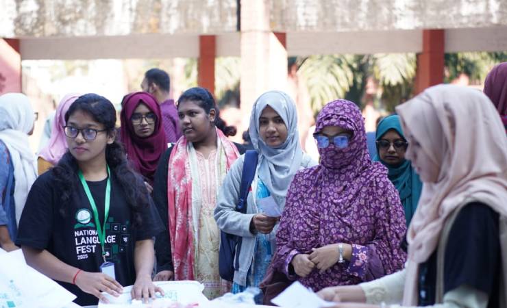 বাকৃবিতে চলছে জাতীয় ভাষা উৎসব