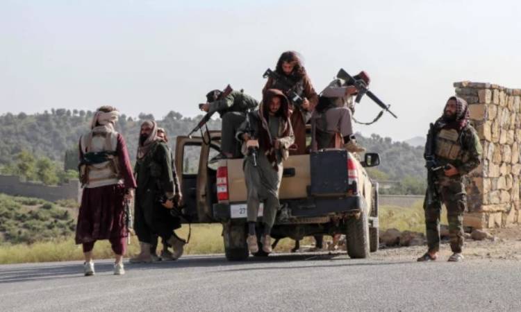 পাকিস্তানের হামলায় দুই দিনে ২৩ আফগান সেনা নিহত