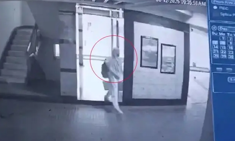 মোহাম্মদপুরে জোড়া খুন: গৃহকর্মীর বিরুদ্ধে মামলা