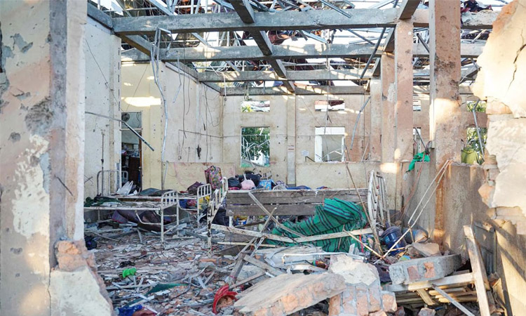 রাখাইনে হাসপাতালে জান্তার বিমান হামলা, নিহত ৩১