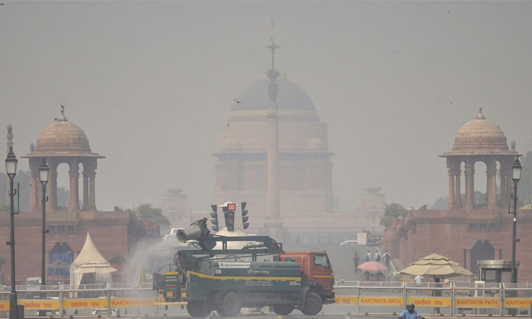 দিল্লির বাতাসে ‘বিষ’, শীর্ষ দশে ঢাকা