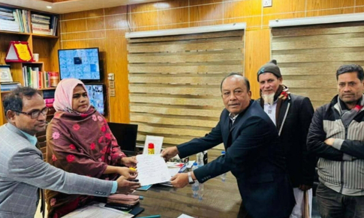 নাসিরনগরে ইউপি চেয়ারম্যানের পদ থেকে হলেন এমপি প্রার্থী