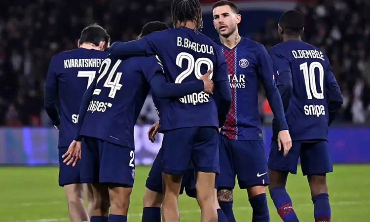 পুঁচকে প্রতিবেশীর কাছে হেরে পিএসজির বিদায়