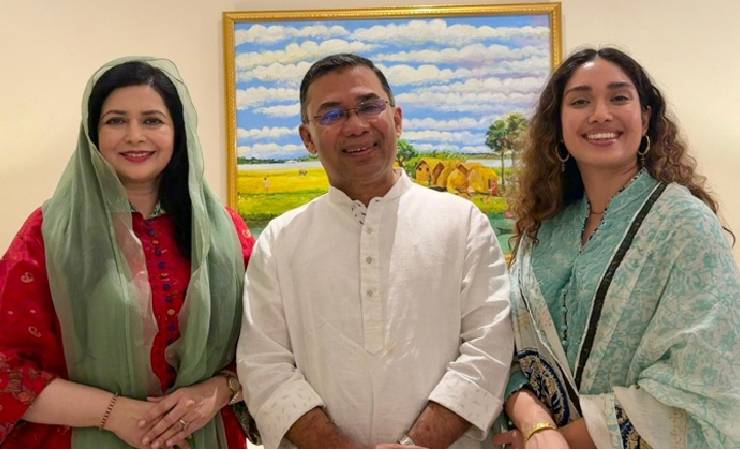 প্রধান উপদেষ্টার সঙ্গে সাক্ষাৎ করতে যমুনায় স্বপরিবারে তারেক রহমান