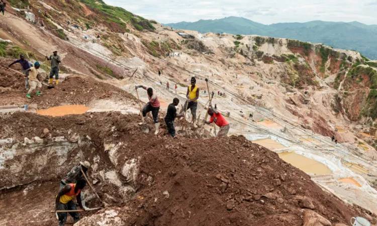 ডিআর কঙ্গোতে ভূমিধসে দুই শতাধিক খনিশ্রমিক নিহত