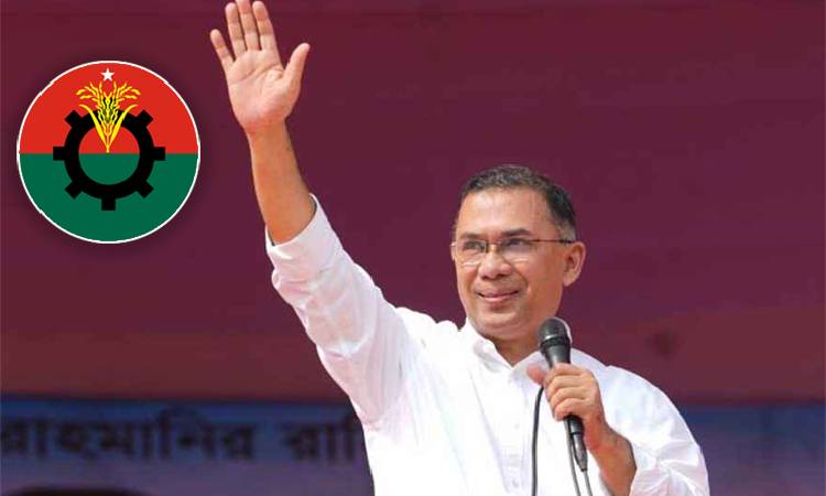 সিরাজগঞ্জের পথে তারেক রহমান