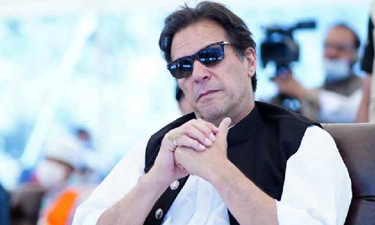 হাসপাতাল ছাড়লেন ইমরান খান