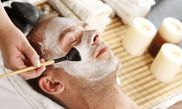 ছেলেদের অকালে ত্বকে বয়সের ছাপ পড়ার কারণ