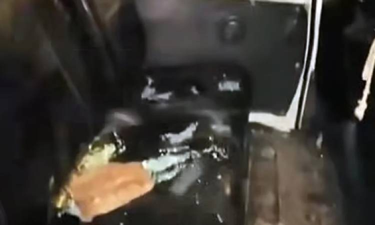 চন্দনাইশে বিএনপি প্রার্থীর গাড়িবহরে হামলা, ৬ মাইক্রোবাস ভাঙচুর