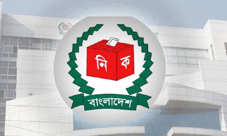 ভোটকেন্দ্রে মোবাইল ফোন নিতে পারবেন ভোটাররা, গোপন কক্ষে ছবি নয়: ইসি