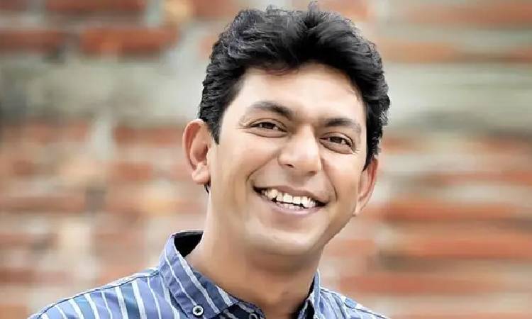 কলকাতার সিনেমায় প্লেব্যাক গায়ক হিসেবে আত্মপ্রকাশ চঞ্চল চৌধুরীর