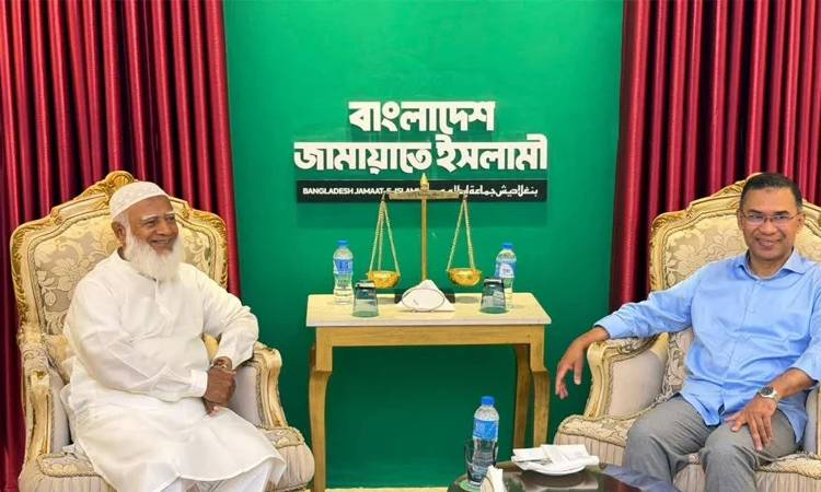 জামায়াত আমির শফিকুর রহমানের বাসায় তারেক রহমান