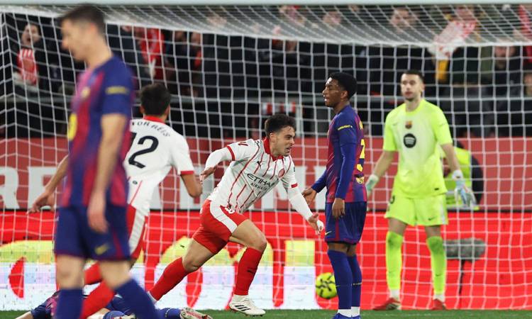 পুঁচকে কিরোনার কাছেও হারল বার্সা