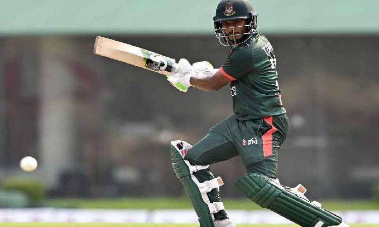 তামিমের দুর্দান্ত সেঞ্চুরি