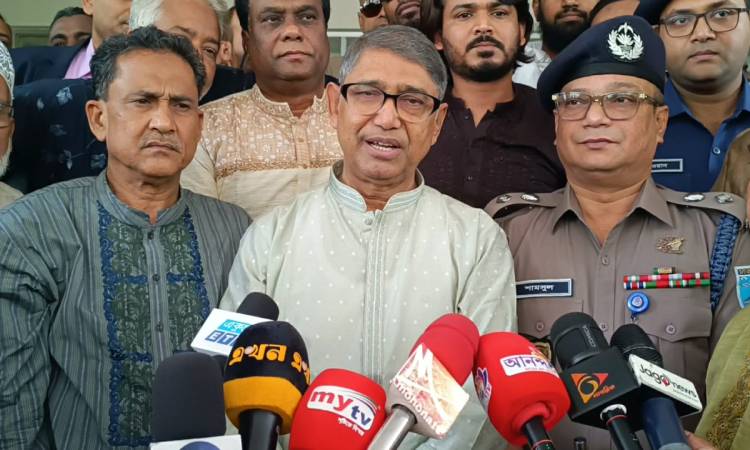 গণতান্ত্রিকভাবে গঠিত হবে মুক্তিযোদ্ধা কাউন্সিল: আহমেদ আযম খান