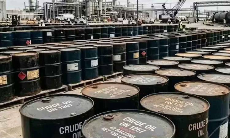 বিশ্ববাজারে কমে গেল তেলের দাম