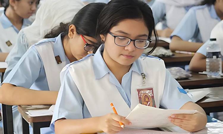 এইচএসসি পরীক্ষা শুরুর সম্ভাব্য তারিখ নির্ধারণ