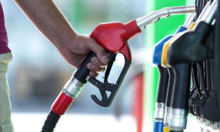 দেশে জ্বালানি তেলের নতুন দাম নির্ধারণ কাল
