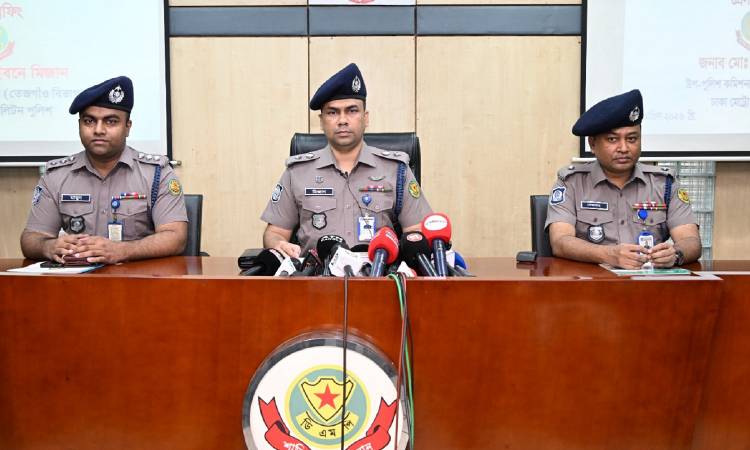 পূর্ব বিরোধের প্রতিশোধ নিতে বন্ধুদের দিয়ে ডেকে আসাদুলকে হত্যা, গ্রেফতার ৪