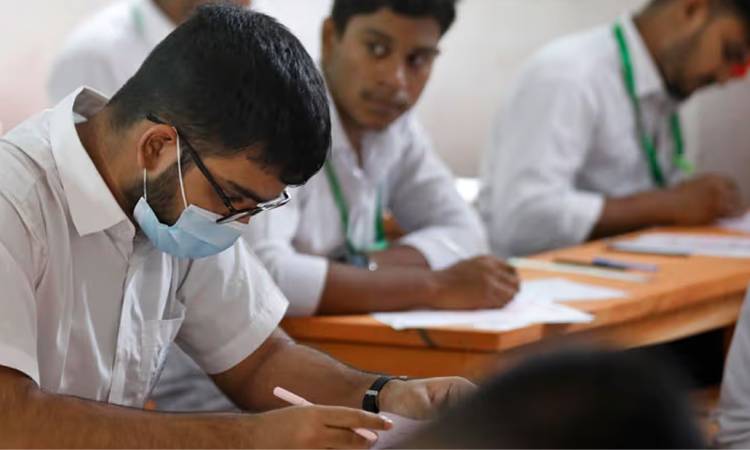 এসএসসি পরীক্ষায় আজ অনুপস্থিত ১৫ হাজার পরীক্ষার্থী , বহিষ্কার ৭