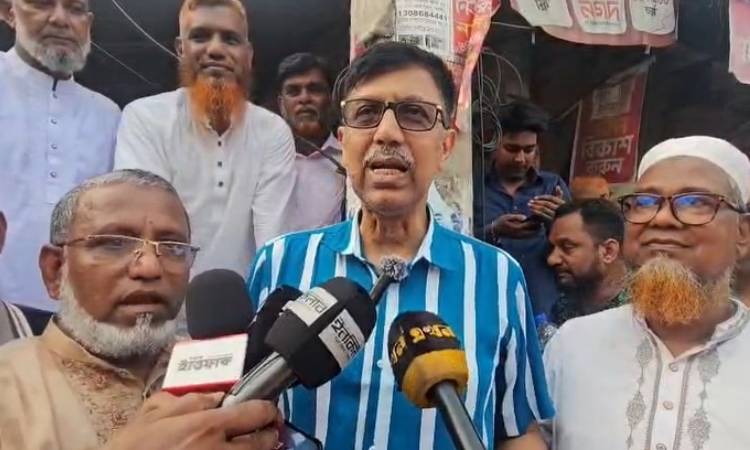 রাস্তা নির্মাণে অনিয়ম করলে কঠোর ব্যবস্থা নেওয়া হবে: সালাউদ্দিন বাবু